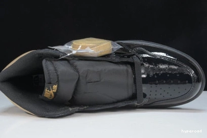 Hyperoad HIGH JORDAN METALLIC GOLD (2020) 1 RETRO BLACK 0707